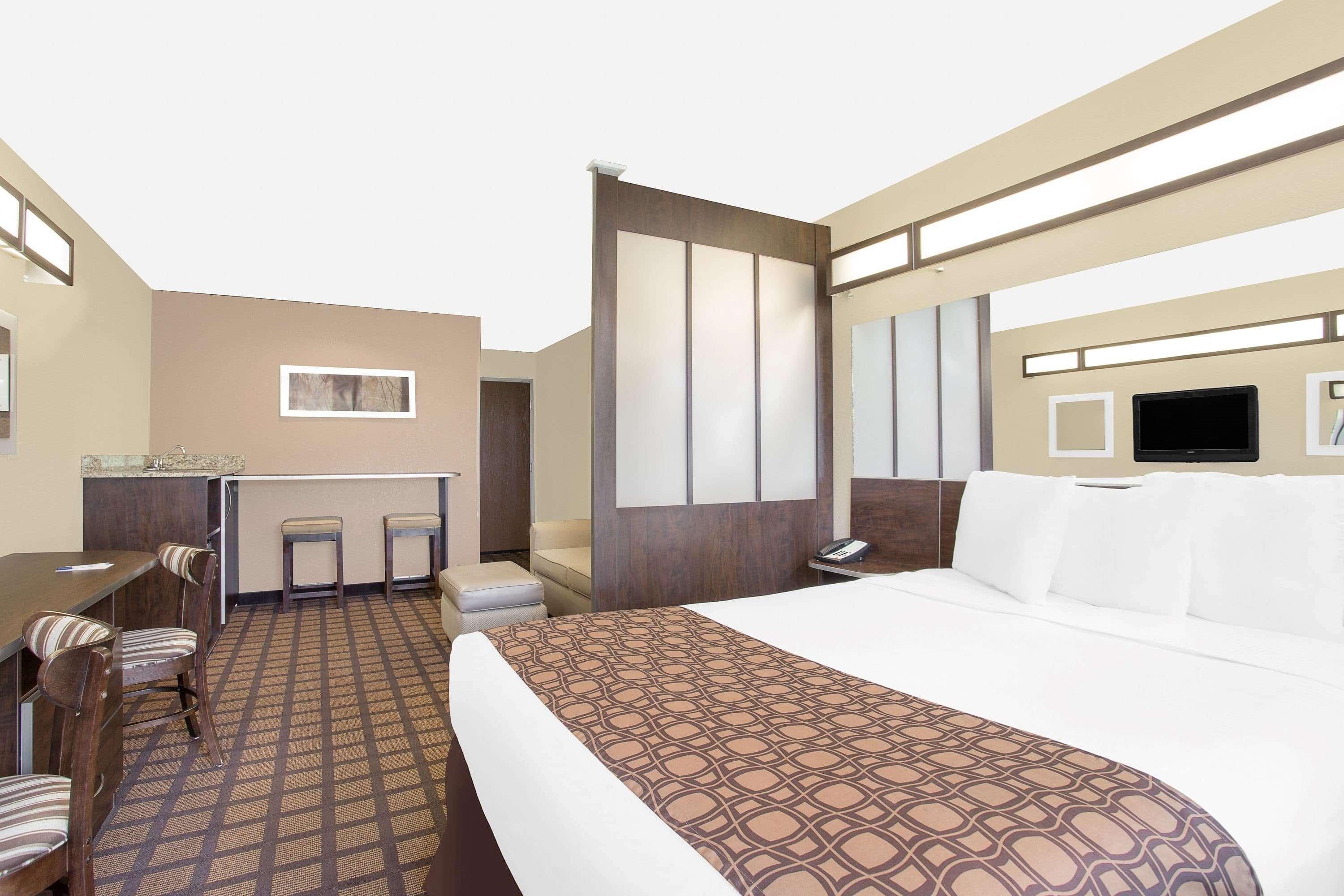 Microtel & Pa Hotel Mansfield