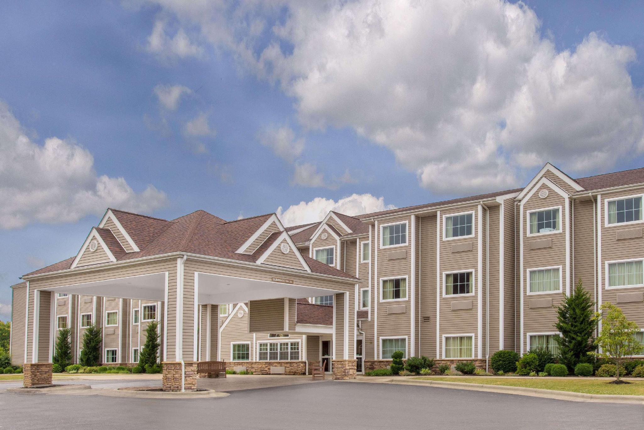 Microtel & Pa Hotel Mansfield