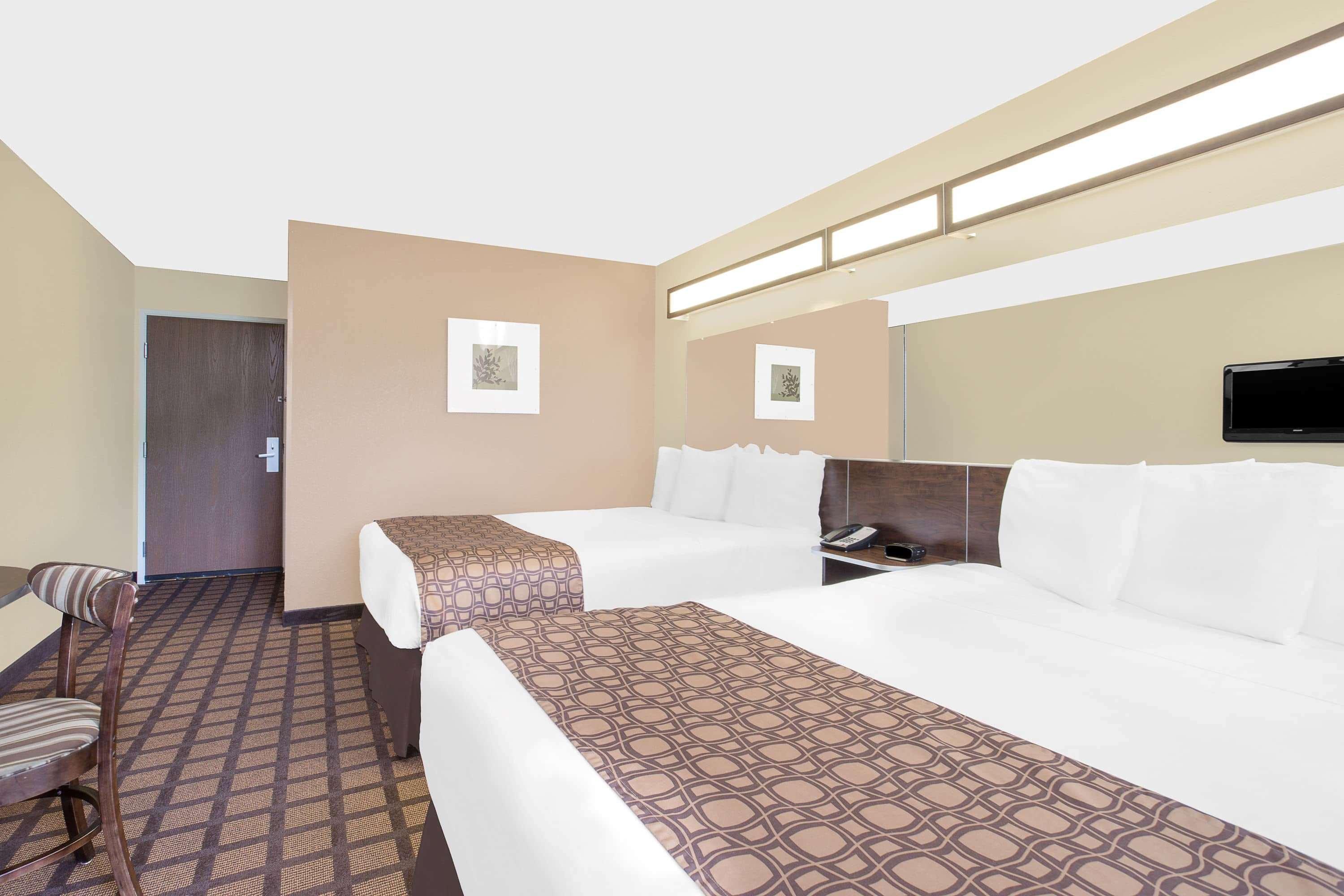 Hotel Microtel & Pa
