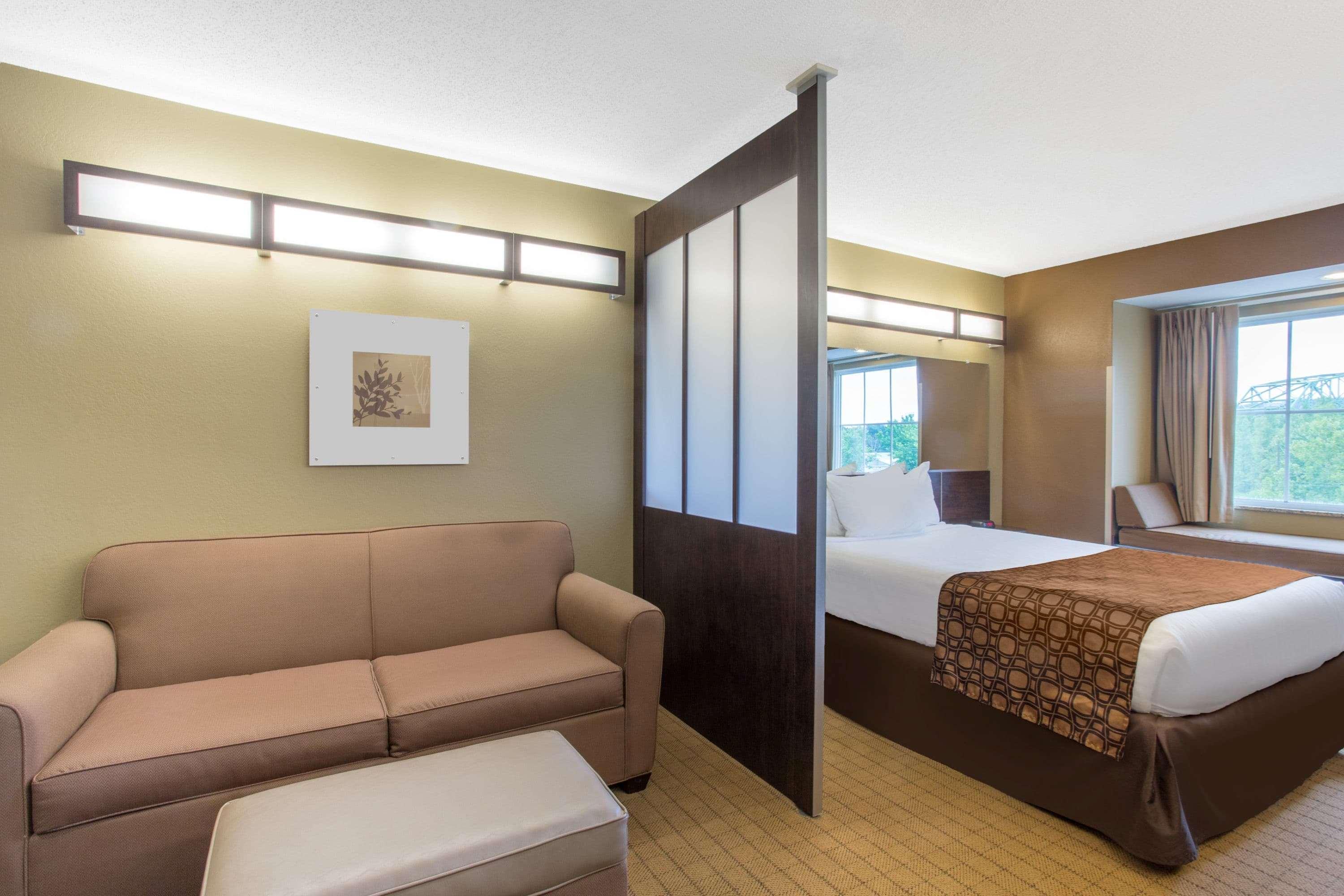 Hotel Microtel & Pa